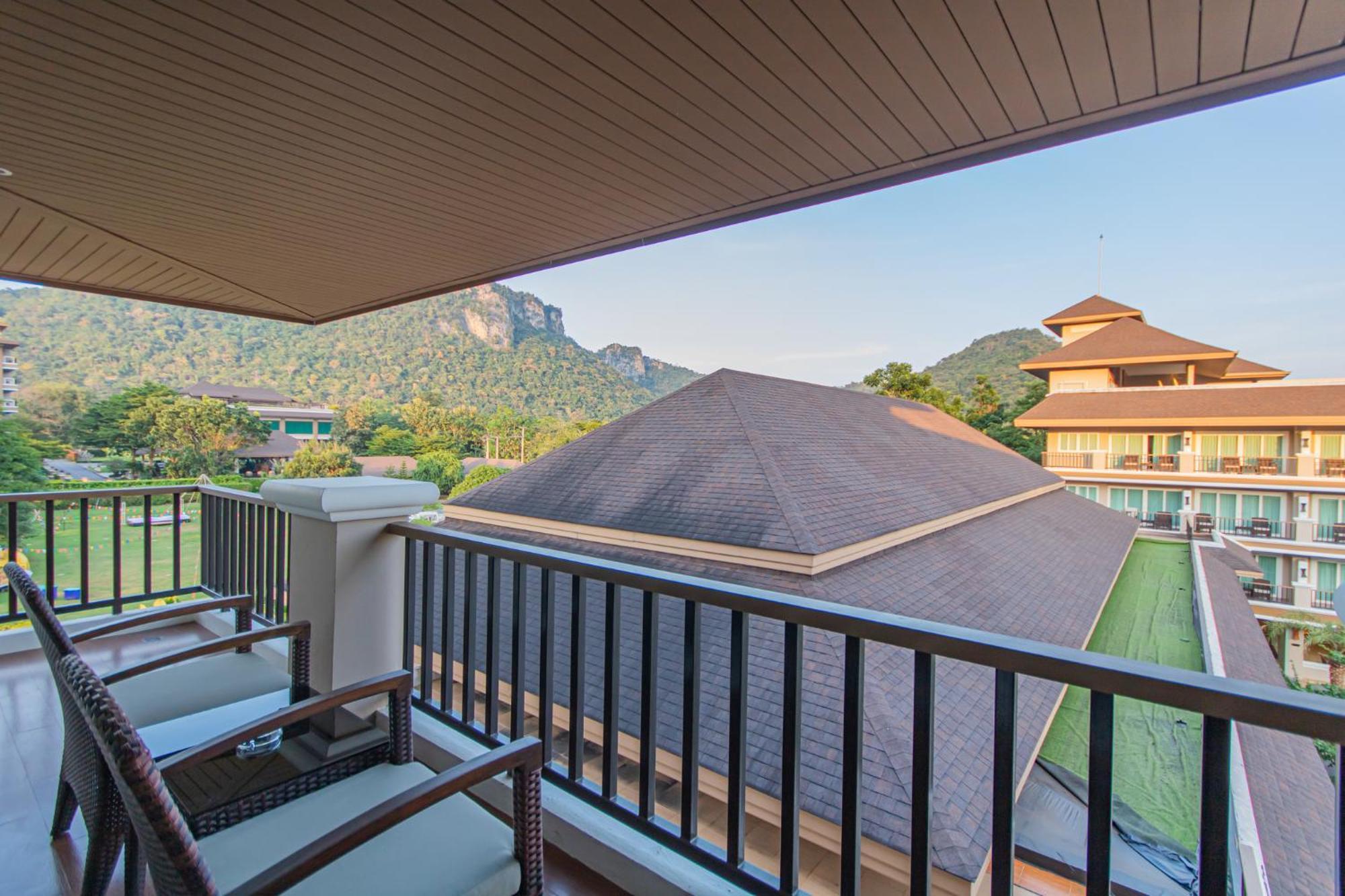 Lacol Khaoyai Hotel Mu Si Bagian luar foto